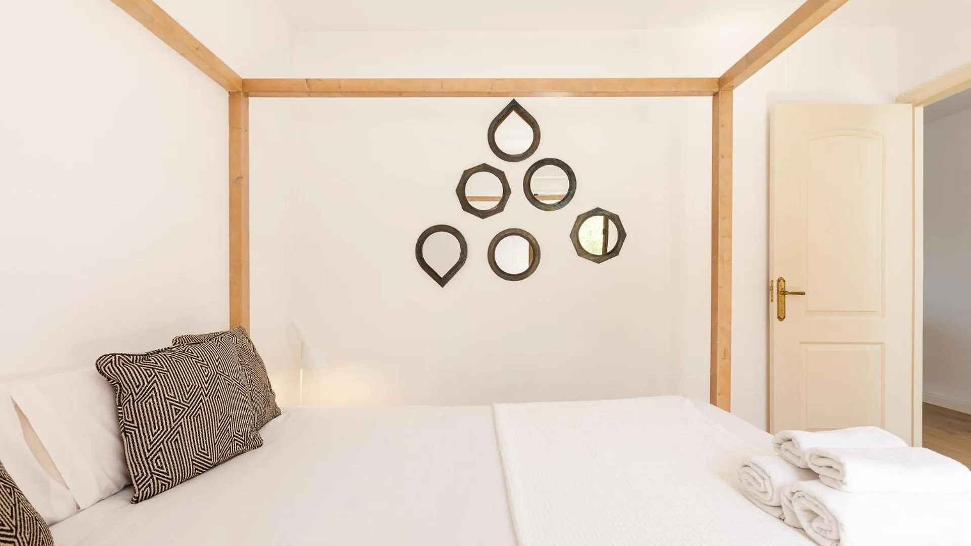 Victoria Sunset Suites Sant Antoni de Portmany Hotel