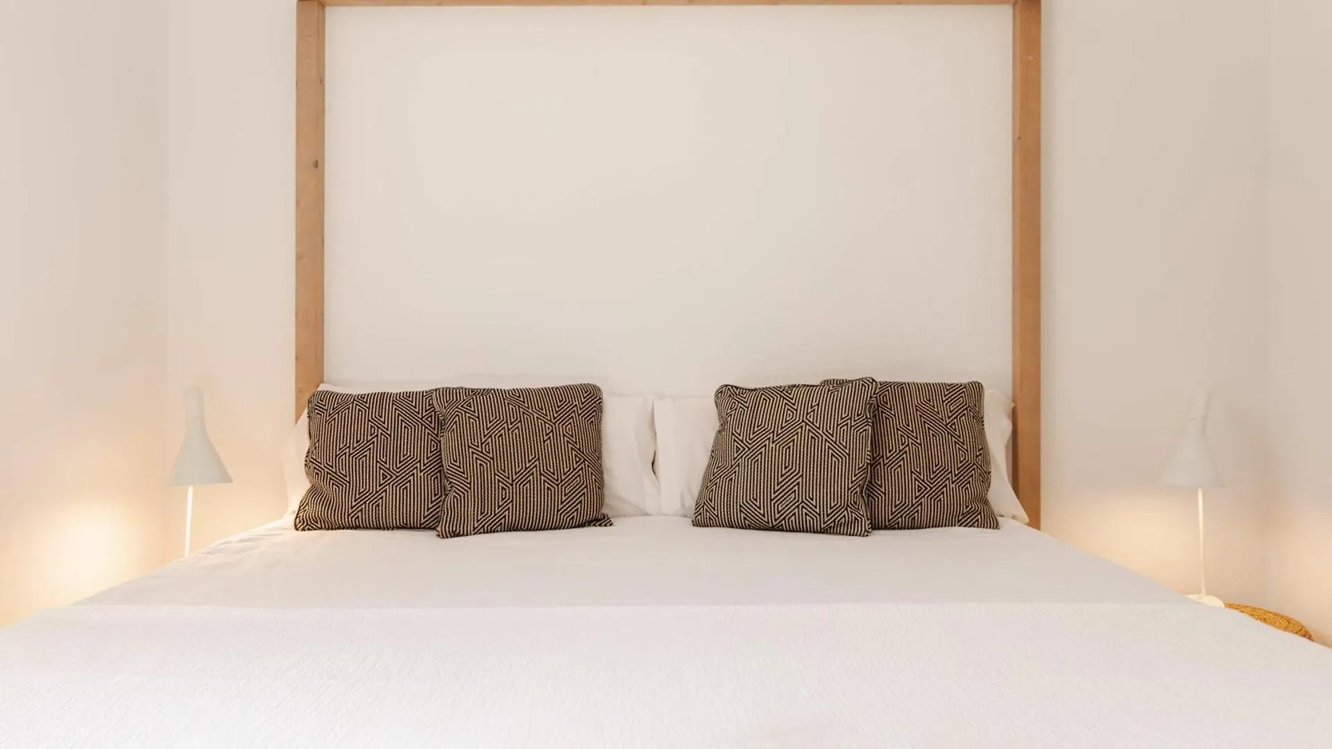 Victoria Sunset Suites San Antonio  Spanje